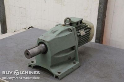 Gear motor 0.3/0.55 kW 16/31.5 rpm VEM ZG3KMR80K8-4