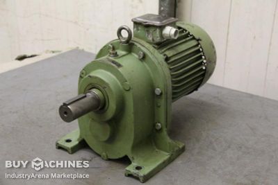 Gear motor 1.5 kW 160 rpm VEM Z3KR100,1/4/S