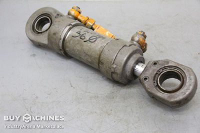 Hydraulic cylinder ORSTA Hub 125 mm