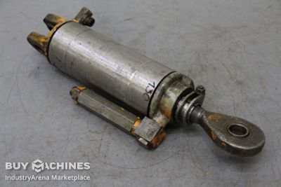 Hydraulic cylinder unbekannt Hub 130 mm