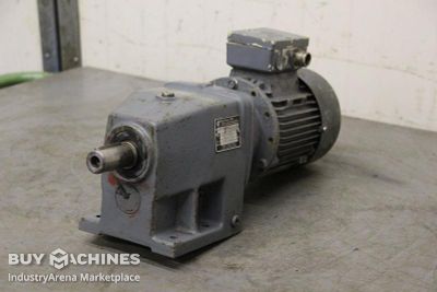 Getriebemotor 0,21/0,28 kW 26/52 U/min Nord SK12-71 S/4-2
