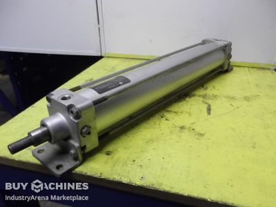Pneumatic cylinders DSG 1600 / 100 / 600