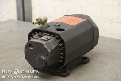 Vacuum pump 10/12 m³/h Becker VT 3.10