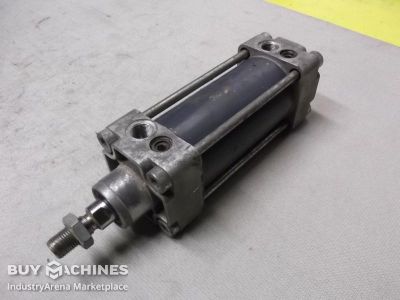 Pneumatic cylinders unbekannt Hub 82 mm