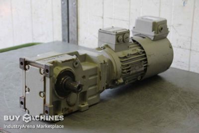 Gear motor 0.55 kW 35 rpm Siemens 1LA70804AA19-Z