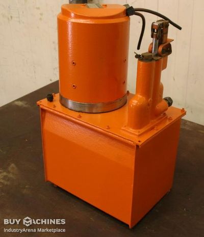 Hydraulic pump for electric forklift 24 V 3 kW Thrige-Titan MTL 11-7 D