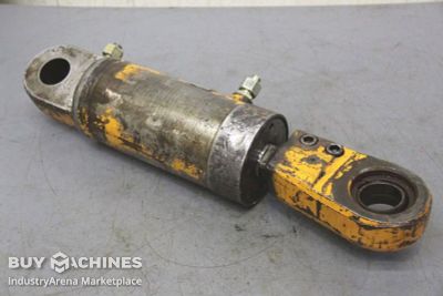 Hydraulic cylinder unbekannt Hub 75 mm