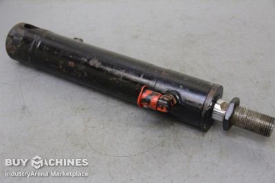 Hydraulikzylinder unbekannt Hub 218 mm