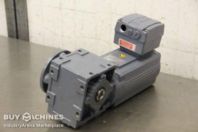 Getriebemotor 0,25 kW 173 U/min SEW-Eurodrive WAF30 DAS80K4/TF/IS