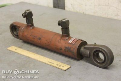 Hydraulic cylinder Schlie LDG63 36 147 Hub 147 mm
