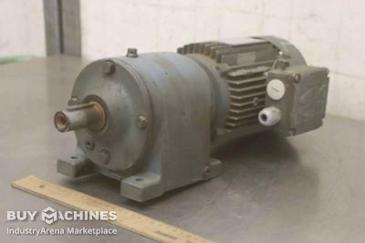 Gear motor 0.55 kW 112 rpm SEW Vector R40 DT80K-4