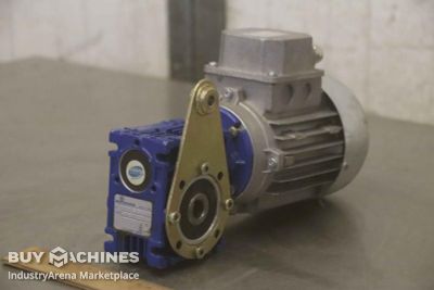 Gear motor 0.09 kW 91 rpm Motovario NMRV/030  T56B4