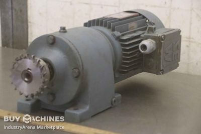 Gear motor 0.55 kW 224 rpm SEW Vector R40 DT80K-4