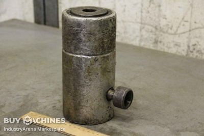 Short-stroke heavy-duty cylinder Bahco BVS 172  Hub 50 mm