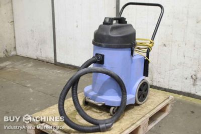 industrial vacuum cleaner Numatic WVD 900-2