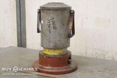 Short-stroke heavy-duty cylinder 100 t Bahco CR 100-200 800 bar