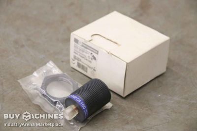 Induktiver Sensor Telemecanique XS4 P30PC410D