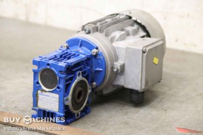 Getriebemotor 0,12 kW 67 U/min Motovario NHRV/ 030  63A-4