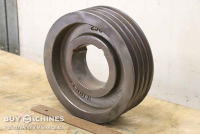 V-belt pulley 4-groove Fenner SPB 250-4 (17 mm)