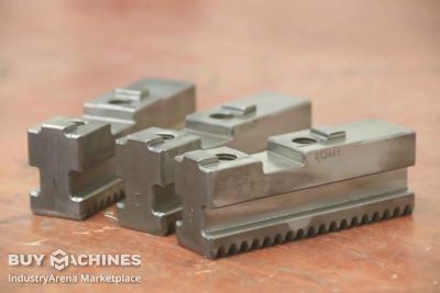 Interchangeable jaws base jaws Forkardt Breite 26 mm  schrägverzahnt  GBK 250