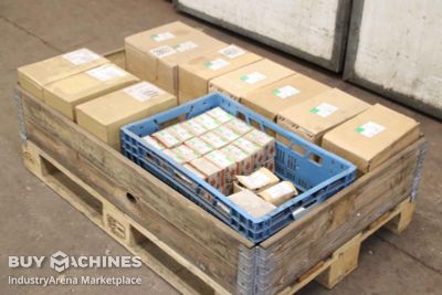 Sechskantschrauben Sechskantmuttern M10 A2 242 kg unbekannt DIN 933  DIN 982  Din 6923