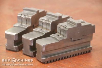 Interchangeable jaws Forkardt Breite 32 mm  schrägverzahnt