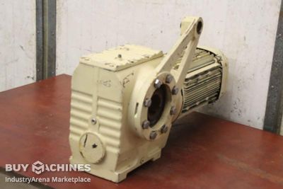 Gear motor 7.55 kW 33 rpm SEW-Eurodrive SA87/T DRS132M4/TF