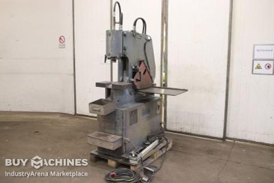 Profile steel shear punch, 5-fold combined Mubea HIW 600