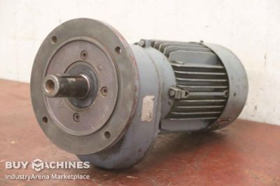 Gear motor 3 kW 326 rpm Nord SK 30-100L/40