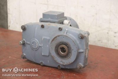 Gear motor 0.18 kW 23 rpm Cebeha CB SF 150-63 N/40