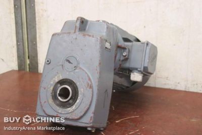 Gear motor 7.5 kW 127 rpm Nord SK 3282A-132   SK 132M/4