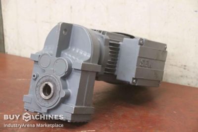 Gear motor 0,37 kW 27 rpm SEW-Eurodrive FA27/II2GD EDRS71M4BE1/3D/KCC/TF/AL
