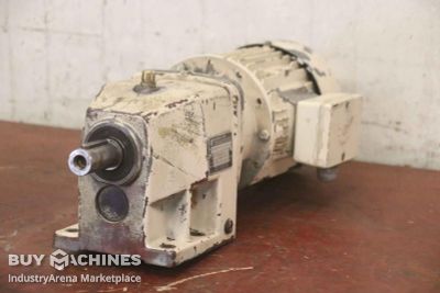 Gear motor 0.55 kW 105 rpm Nord SK 12-80 S/4  SK 80S/4