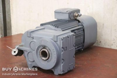 Getriebemotor 4 kW 189 U/min SEW-Eurodrive FA57/G DRE132S4BE5/TF