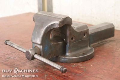 Bench vice 135 mm Peddinghaus Spannweite 195 mm