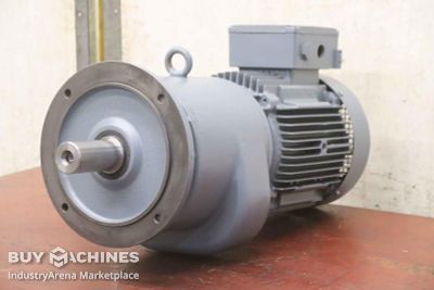 Gear motor 7.5 kW 27 rpm SEW Vector DFV 132M-4