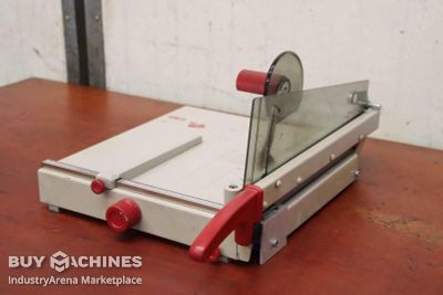 Paper cutter Ideal 1038