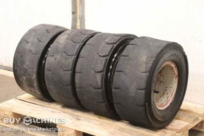 Tires with rim 4 pieces Omega 23x9-10 N.H.S