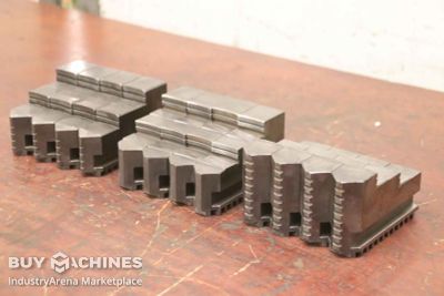 interchangeable jaws four-jaw chuck 3 sets unbekannt Breite 34 mm