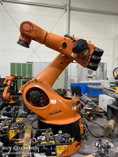 Roboter KUKA KR360 R2830