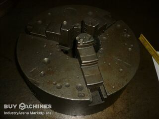 Dreibackenfutter 210 mm