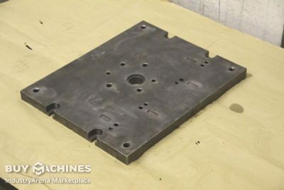 Clamping plate with holes Stahl 400/500/H30 mm