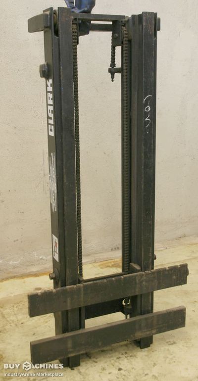 forklift mast Clark 1,6 to 3,0m