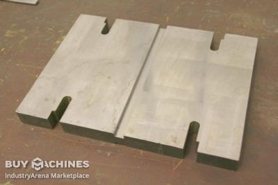 Clamping plate with groove Stahl 400/300/H36 mm