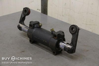 steering axle Unbekannt J024520404