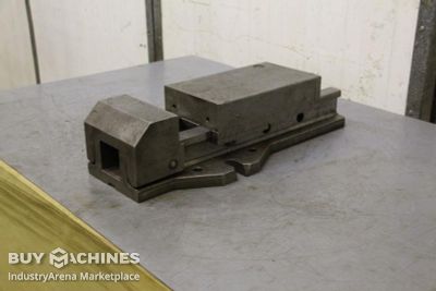 hydraulischer Maschinenschraubstock Unbekannt Spannweite 340 mm