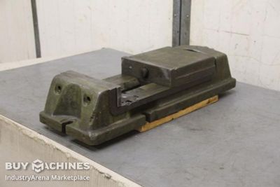 Maschinenschraubstock unbekannt Spannweite  208 mm