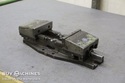 Maschinenschraubstock Röhm Spannweite 132 mm